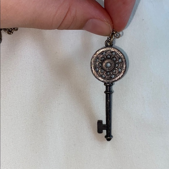 Key necklace - Picture 4 of 5